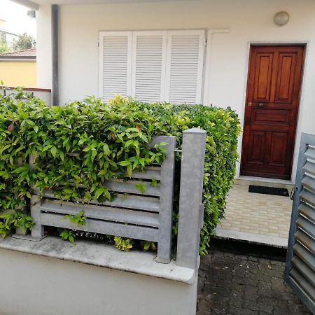 Apartament La Casa Dei Bebi Carrara Zewnętrze zdjęcie